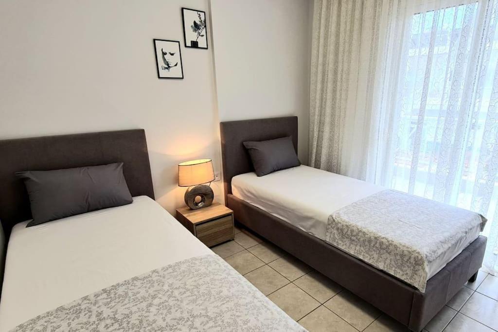 Ivanna apartment Nea Moudania Esterno foto